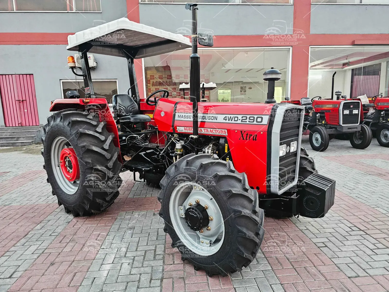 MF 290 Tractor 4WD